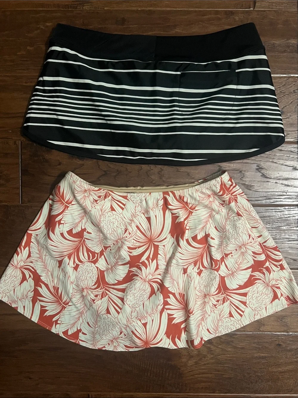 Athleta Black & White Striped Swim + Old Navy Pineapple Swim Skort Set SMALL